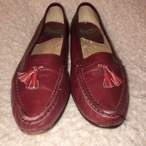 Munro Made in the USA red leather flats w tassels